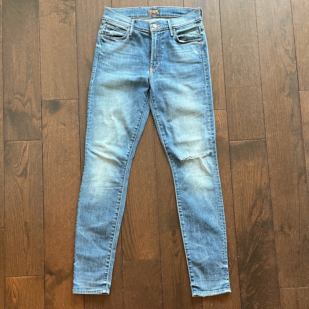 Women’s Mother Denim The Charmer Blue Distressed Jeans 26